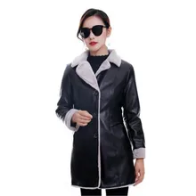 Зимнее пальто из искусственной кожи для женщин; цвет красный, черный; большие размеры; топ из полиэстера с отворотом; куртка; 019; новая свободная модная теплая длинная куртка; JD684