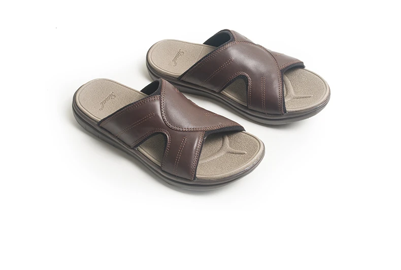 Мужские тапочки легкие повседневные Мягкие тапочки на плоской подошве мужские летние молодежные модные пляжные сандалии мужская обувь