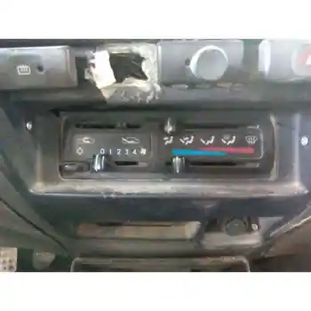 

275200F000 COMMAND HEATING/AIR CONDITIONING NISSAN TERRANO/TERRANO.II (R20)