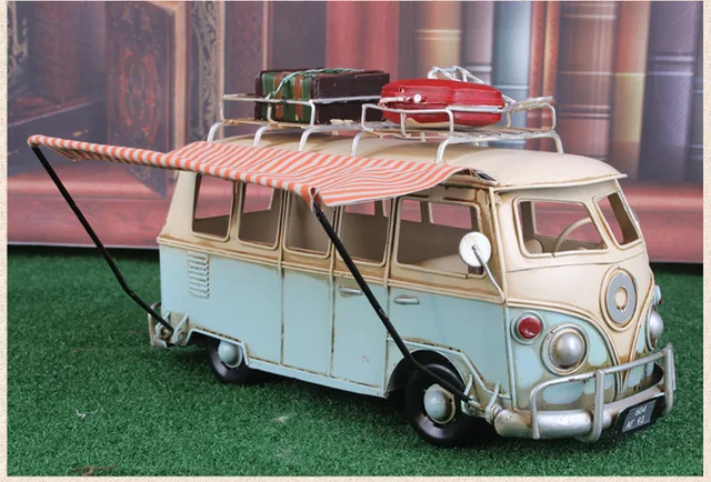 VW Bus Magnet Auto aus Metall türkis - Louvre Cologne Geschenke Kunst Genuss