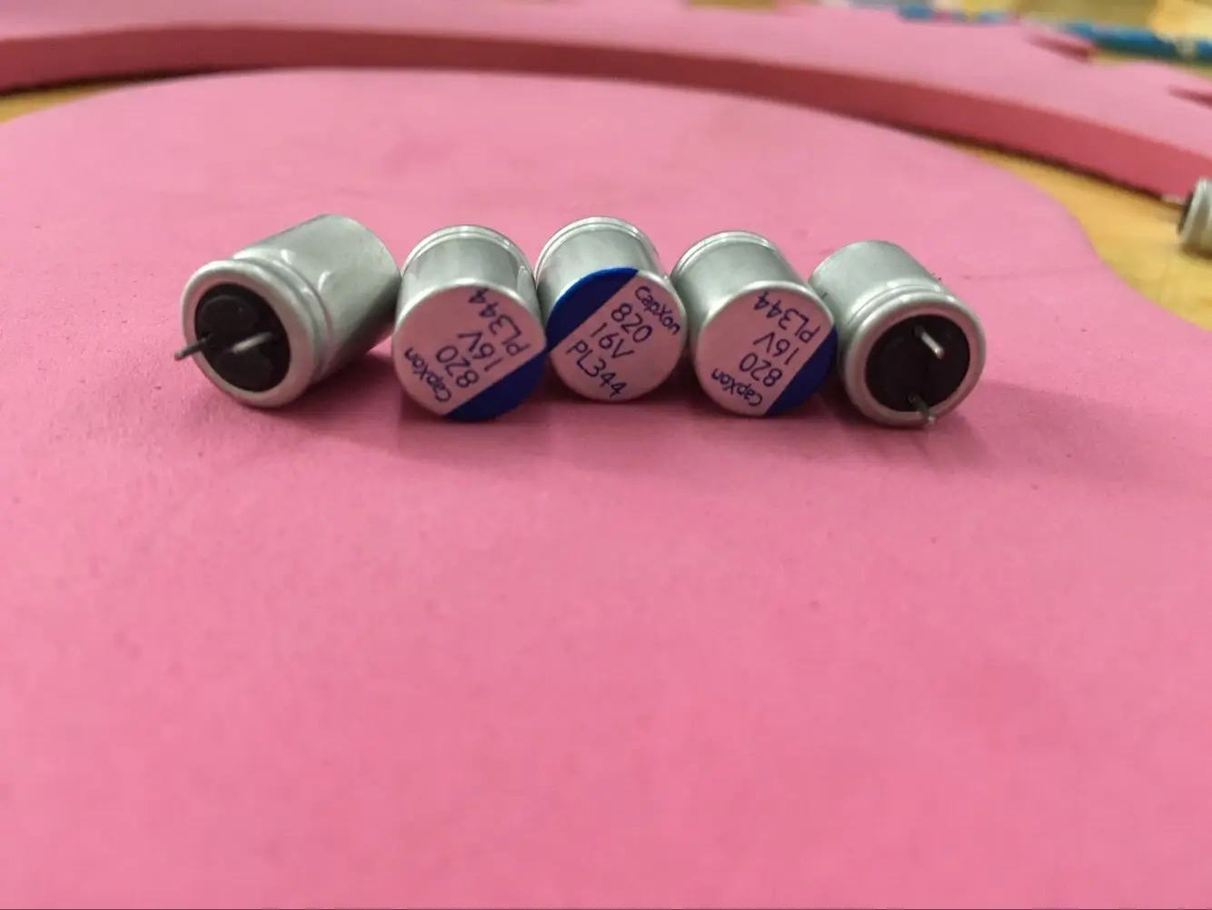 100pcs/lot CAPXON all series solid capacitor polymer capacitor DIP solid capacitor free shipping