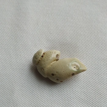 

Natural beautiful stone Ornamental raw stone raw agate Silk Road Collectibles unique collection