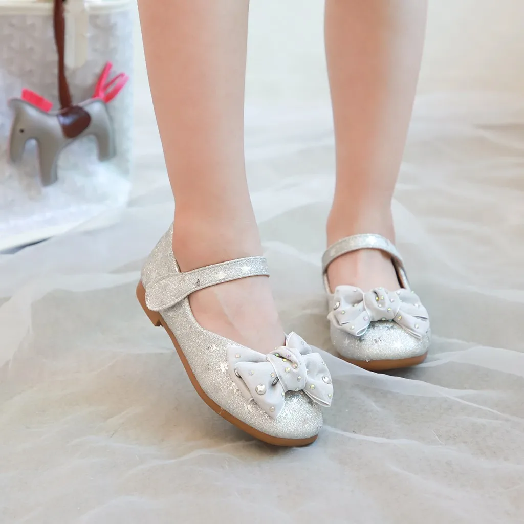 Детская кожаная обувь; бант с кристаллами и блестками для маленьких девочек; тонкие туфли принцессы; Sandalia Infantil; школьная обувь для девочек