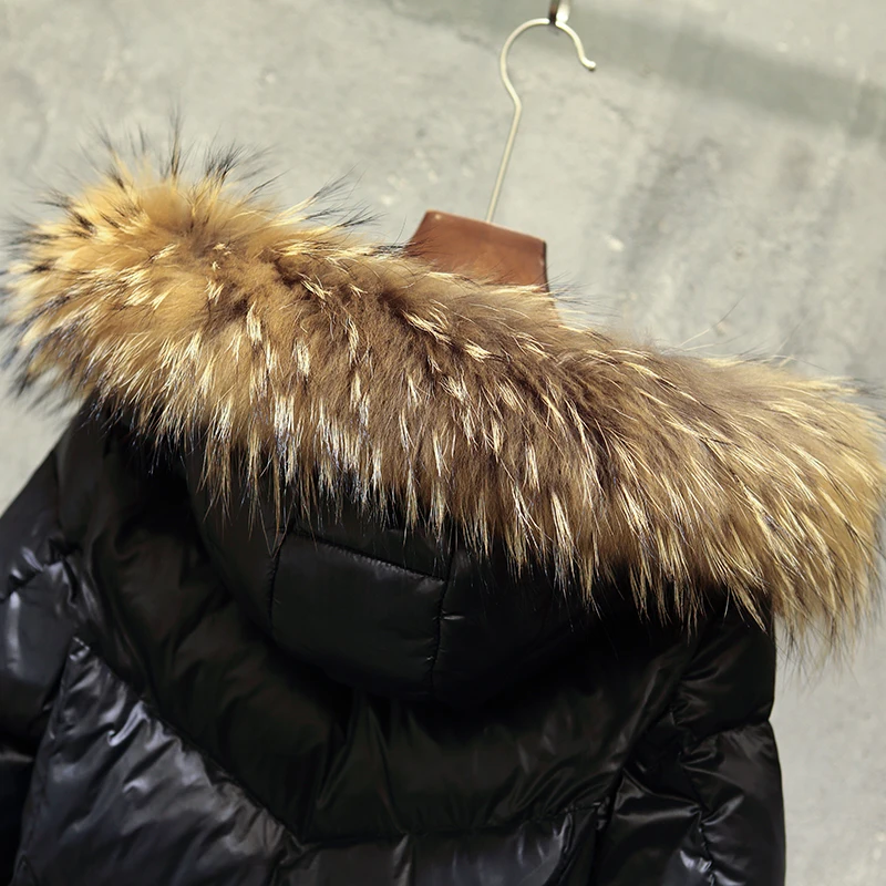 Зимний пуховик женская новая длинная теплая парка с воротником из натурального меха енота с капюшоном пальто размера плюс женское белое пуховое пальто