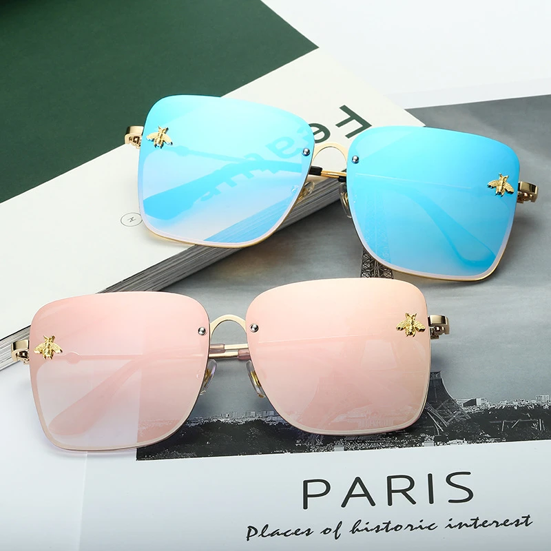 

Retro Square Sunglasses Women Brand Designer Metal Frame Oversized Sun Glasses Fashion Men Gradient Shades Oculos UV400