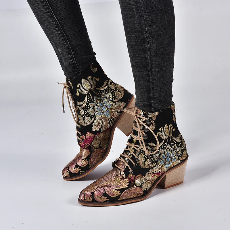 Puimentiua; женские полусапожки с вышитыми цветами; женские ботильоны на шнуровке в стиле ретро; botas mujer; ботинки на низком каблуке с острым носком