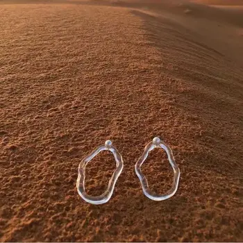 

Minimalist Style Europe America French Online Celebrity INS Twisted Abstract Transparent Resin Pearl Ellipse Earrings Women's