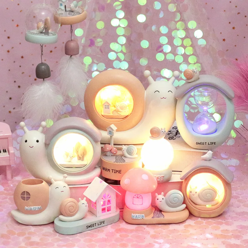 

Cute Snail LED night light Chimes Bedroon Bedside Desk Night Lights Home Decor Birthday Present Lovely Animal Ornaments