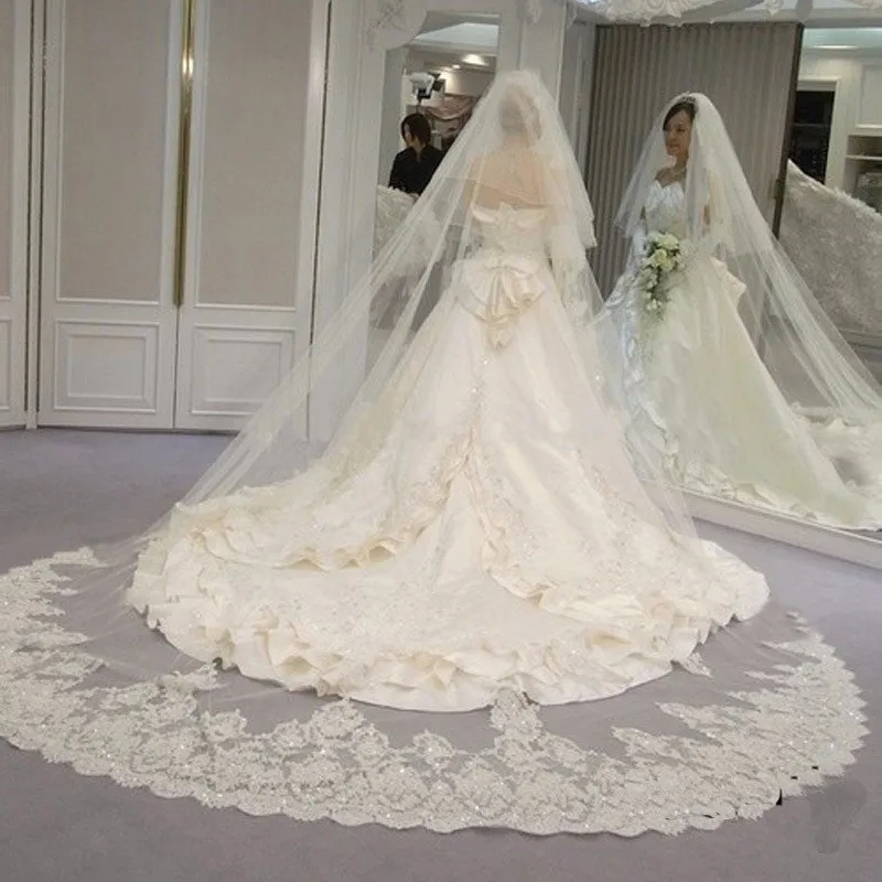 2021 New Hot Elegant 3M/4M/5Meters White/Ivory Appliqued Mantilla Bridal Veil Wedding Veil Long With Comb Wedding Accessories