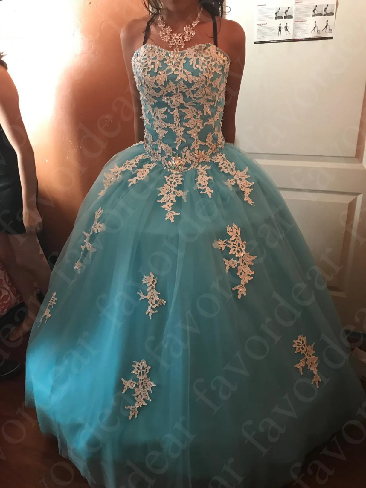 Favordear бальное платье 15 лет Vestidos De 15 Anos кружевное бальное платье с бисером Мятное бирюзовое Лавандовое Коралловое вечерние платье 15 лет