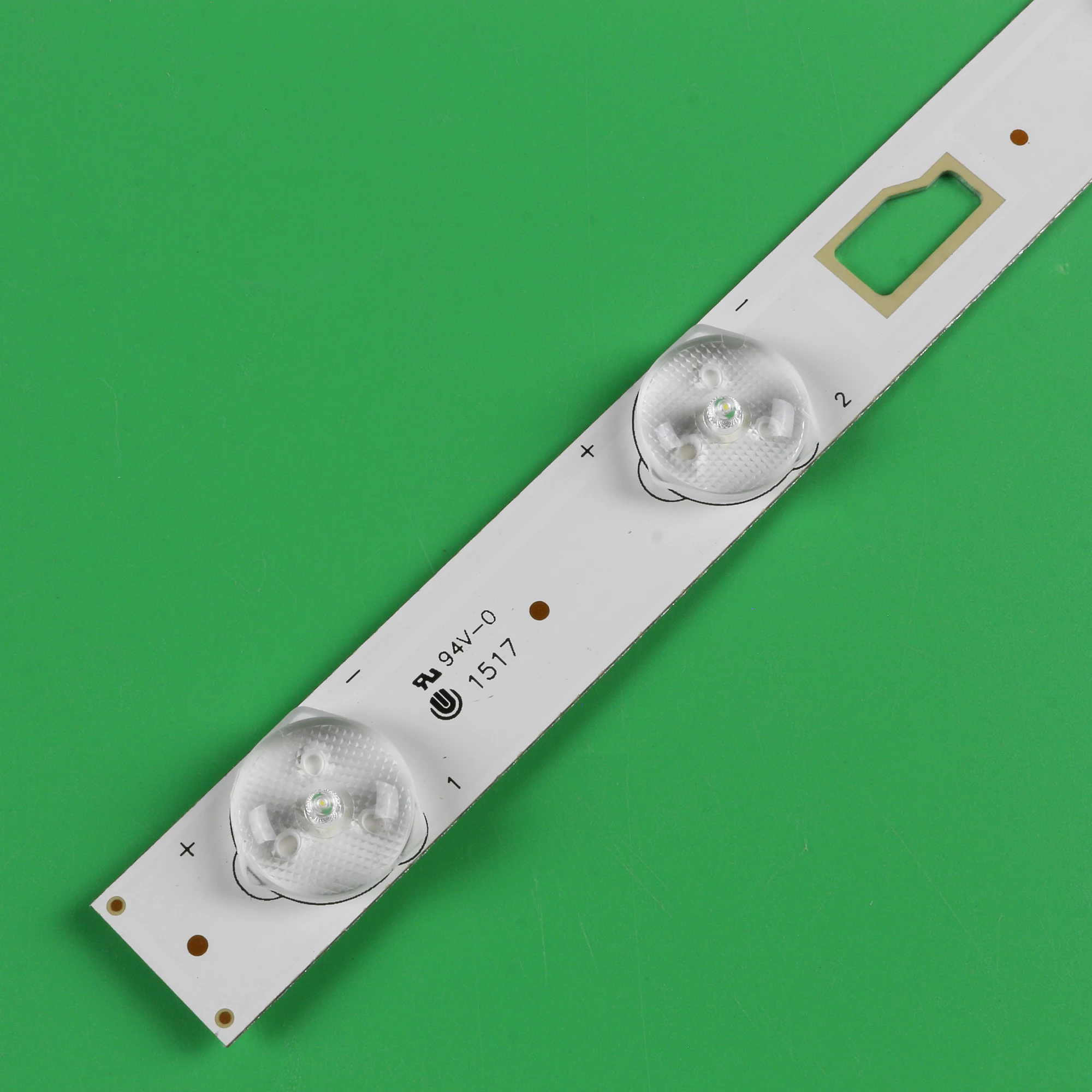 LED Ʈ Ʈ 9  D32TS7202 Led Ʈ 32HR331M09A5 V1 Led Ʈ 32D1420 HR-35905-01156 4C-LB320T-HR3 LA4RB2R3-B-K