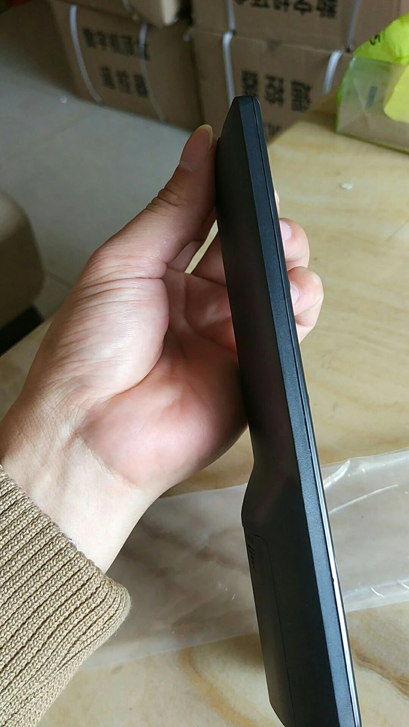 10912895613_1410652531