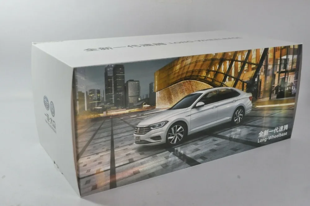 1:18 литая под давлением модель для Volkswagen VW Sagitar Jetta Длинная колесная база белый сплав игрушечный автомобиль миниатюрная Коллекция подарков