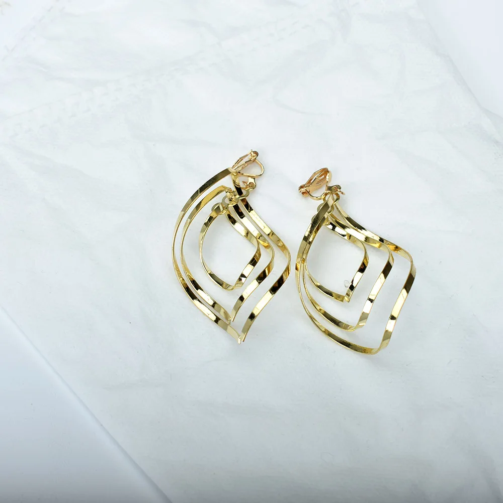 Exaggerated No Ear Hole Metal Jewelry Gold Silver Color Hollow Big Geometric Clip Earrings For Women Non Pierced Cuff | Украшения и