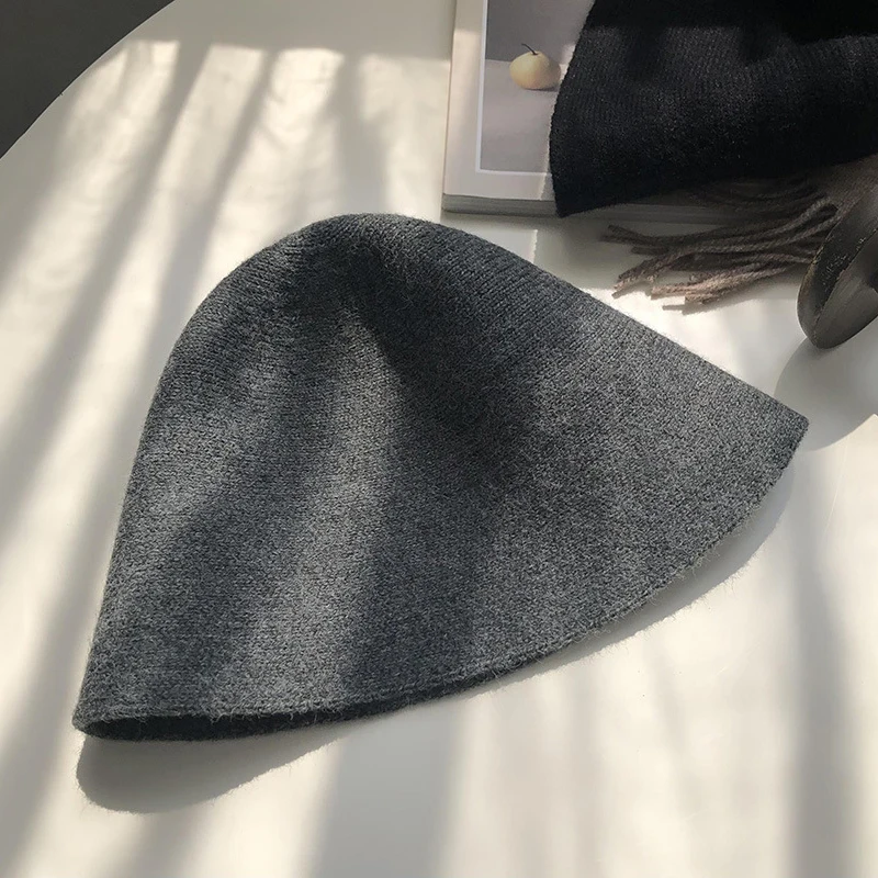 Béret Femme – Tricoté, Respirant, Fin – Couleur Unie – Taille Unique – Neuf