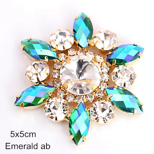 Emerald AB-5cm 1 шт. кристалл AB аппликация из стеклянных страз с золотой основой цветок аппликация стразы пришить стразы для свадебного платья B3486 - Цвет: Emerald AB-5cm