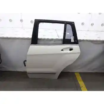 

2047301300 LEFT REAR DOOR MERCEDES E CLASS (W204) GLK