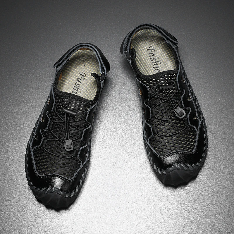 sapatos casuais feitos à mão ao ar