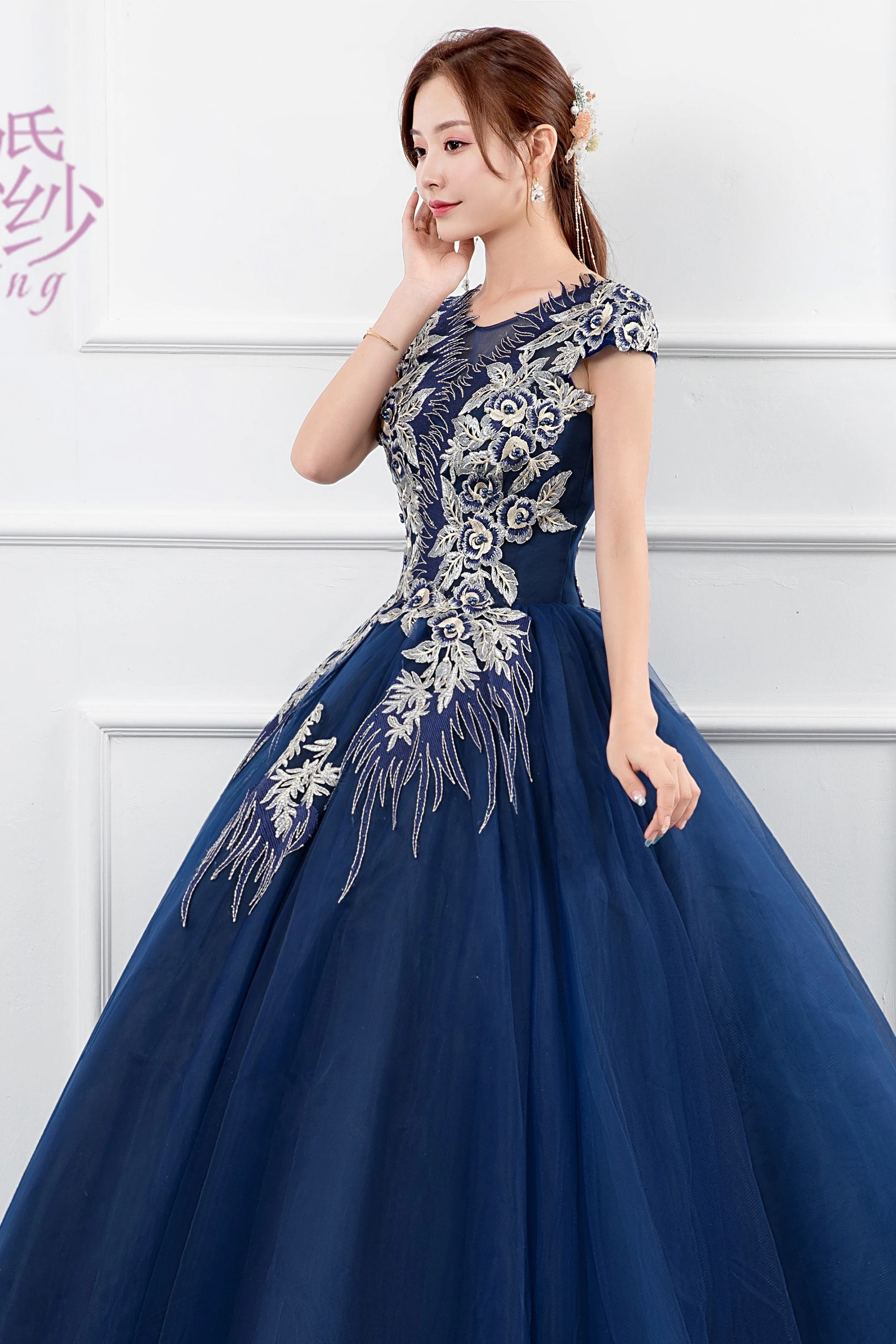 

freeship navy/golden/red beading flower long medieval dress ball gown dress Venice carnival gown Medieval Renaissance