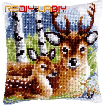 

Cross Stitch Cushion Deer Couple Make Your Own Pillow DIY Chunky Cross Stitch Kits Pre-Printed Canvas Acrylic Yarn Pillow Case