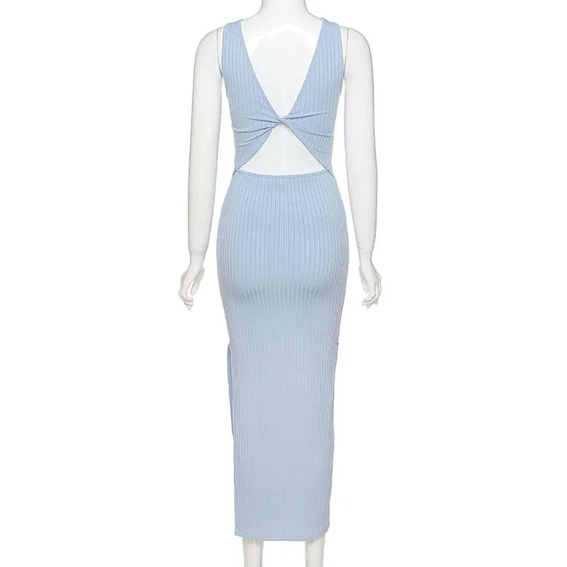 14931824820_1453572700