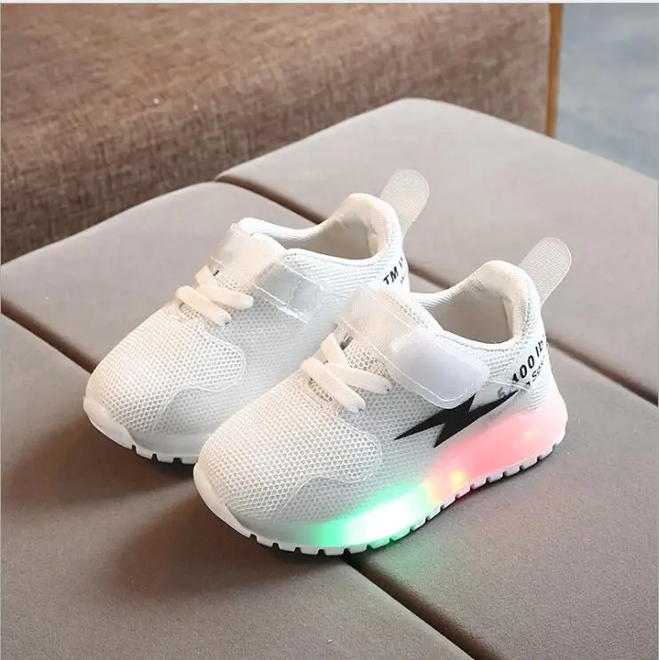 

Child Sport Shoes Spring Luminous Fashion Breathable Kids Boys Net Shoes Girls Anti-Slippery Sneakers With Light Running Shoes