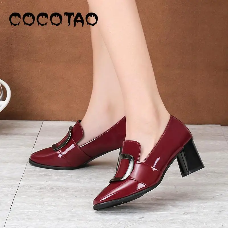 Goede De Nieuwe Lakschoenen Vrouwelijke 2019 Lente Dik Met Vierkante Kop Diepe Mond Met Vrouwelijke Lederen Schoenen In De shoes30