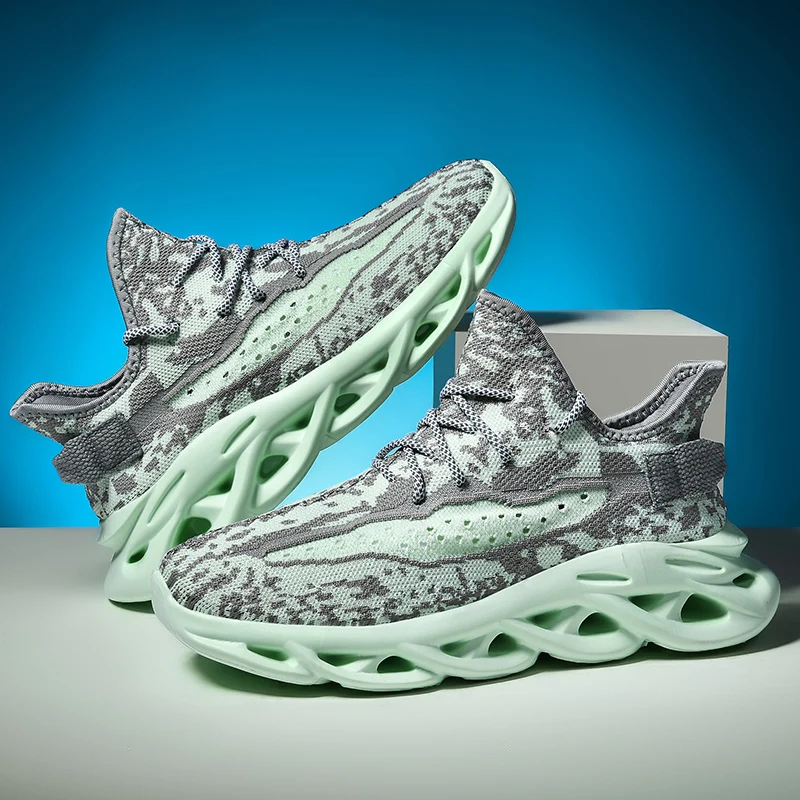 

New Blade Sneakers Men Lightweight Couple Casual Shoes Men Winter Outdoor Comfortable Jogging Sneakers Comfort Unisex Size 36-48