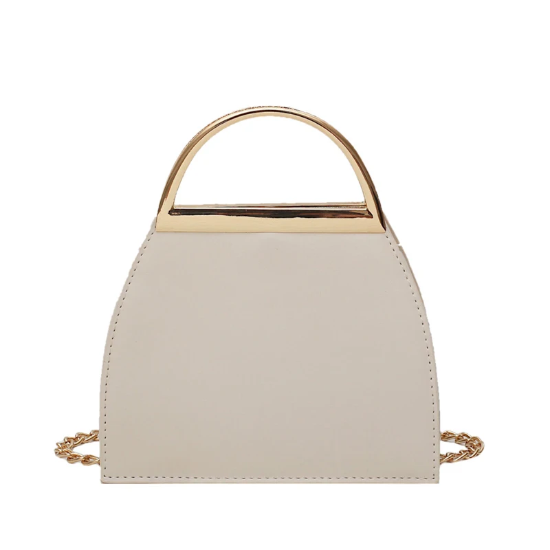

Simple Woman Shell Bag Metal Fashion Young Female Handbag Temperament Ladies PU Leather Messenger Chain Bag Light Beige
