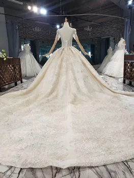 شراءفستان زفاف فاخر ثقيل مطرز بالخرز الشمبانيا دبي فستان الزفاف 2020 صورة عمل حقيقية عالية الجودة فستان الزفاف