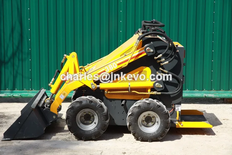 skid steer HY380-131