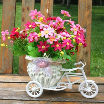 

2020 New Bicycle Decorative Flower Basket Newest Plastic White Tricycle Bike Design Flower Basket Storage Party Decoration Pots