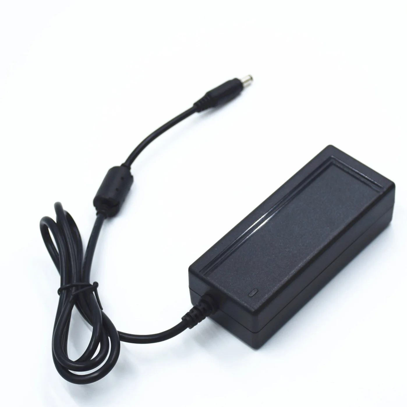 

Manufacturers Supply 9v3a Switched-mode Power Supply 9V3A Power Adapter Ce/FCC/RoHS Certification DC