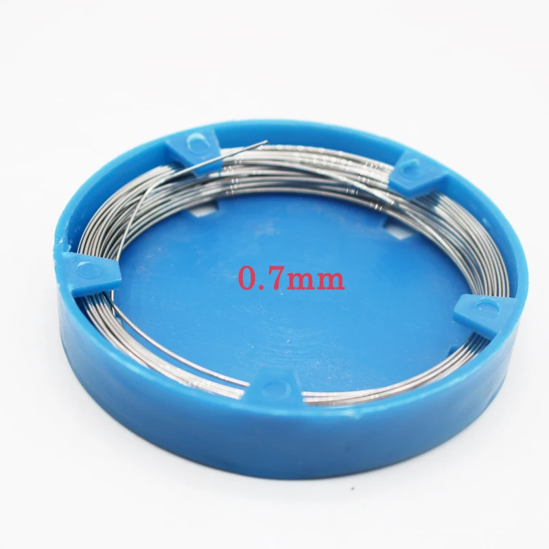 1 roll 0.7mm 1 шт. Стоматологическая Ортодонтическая щеточка хирургические инструменты из нержавеющей стали 0,5/0,6/0,7/0,8/0,9/1,0/1,2 мм Ортодонтическая пластина для провода Стоматологическая - Цвет: 1 roll 0.7mm