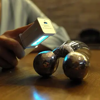 

2020 New 1pcs Portable Handheld Uv Disinfection Lamp Household Jewelry Underwear Mobile Phone Disinfection Stick