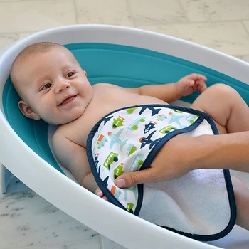 

2020 Baby Kid Infant Soft Bathing Bathroom Mitt Glove Foam Rub Shower Exfoliating Wash Cloth Towel Baby Bathing Supplies