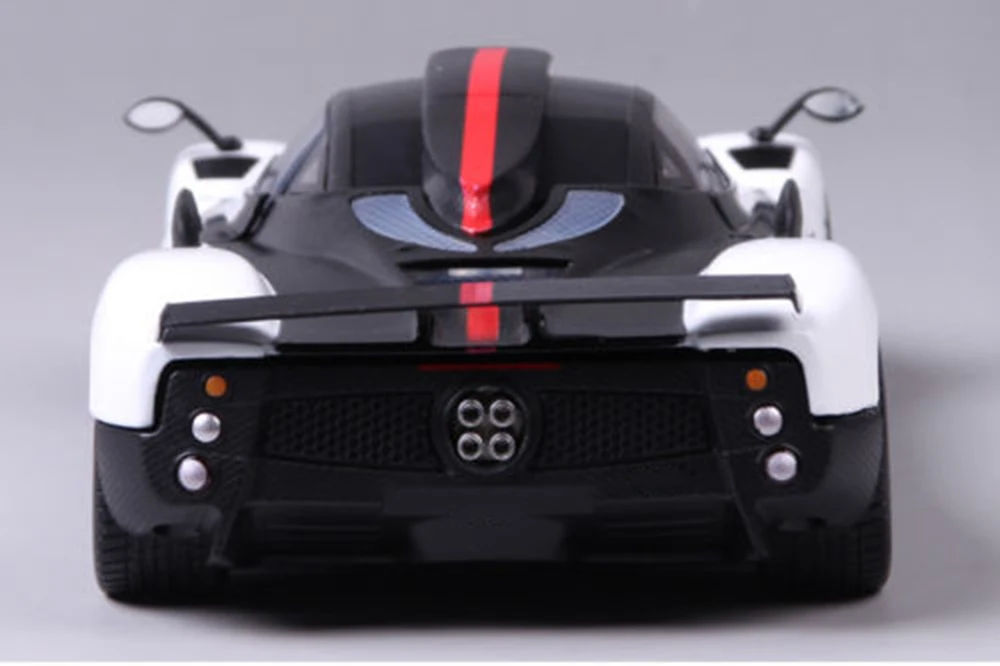 Литой автомобиль 1:18 Масштаб Пагани Huayra призрак сына автомобили-модельная игрушка автомобили 1/18 автомобиль для детей игрушки