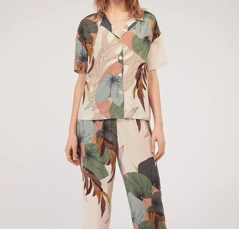 

Women's Short-Sleeved Cropped Trousers Pajamas Set Printing Turn-down Home Clothes Casual Loose Two Piece Set