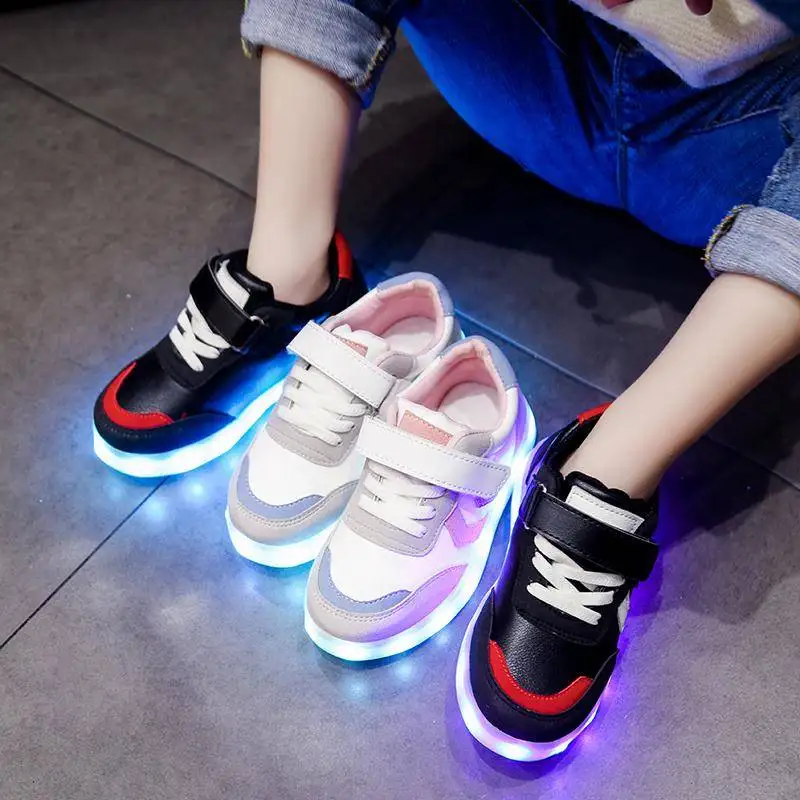 2019 New Kids USB Luminous Sneakers Glowing Children Lights Up Shoes With Led Slippers Girls Illuminated Krasovki Footwear Boys 2019 New Kids USB Luminous Sneakers Glowing Children Lights Up Shoes With Led Slippers Girls Illuminated Krasovki Footwear Boys