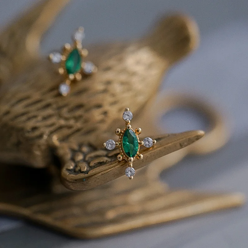 925 Sterling Silver Cross Emerald Earrings Green Zircon Retro Women's Stud Earrings 925 Silver Girls Luxurious Fine Jewelry Gift