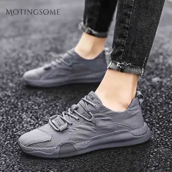 

Fashion Canvas Men Sneakers Quality Canvas Breathable Leisure Sports Shoes Comfortable Light Male Luxury Outdoor Footwear 2020
