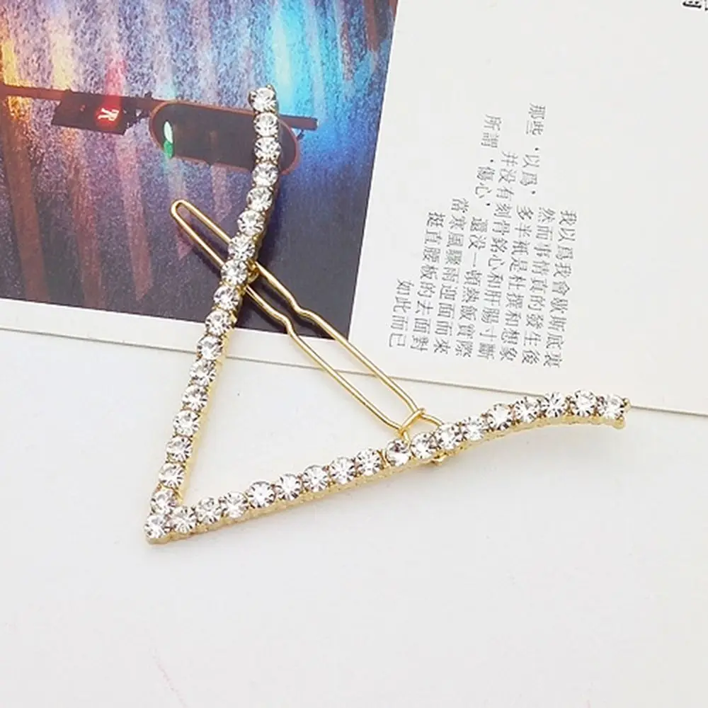 1PC Popular Geometric Triangle X Shape Shiny Crystal Rhinestones Hairpins Women Hair Clips Barrettes Hair Styling Accessories - Цвет: Gold-V-Small