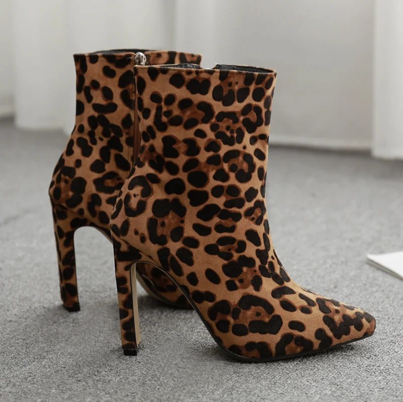 Г. Модные ботинки женские ботинки на высоком каблуке 11 см, с леопардовым принтом, армейские ботинки Роскошные ботильоны на толстом блочном каблуке ботинки с массивным каблуком