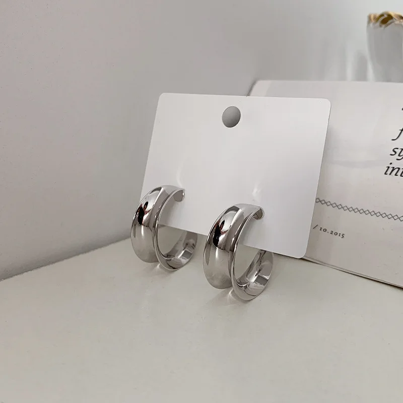 Серьги из стерлингового серебра 925 пробы, модное увеличенное большое кольцо для ушей, вогнутые С-образные серьги-гвоздики, темперамент, дикие женские серьги для девушек