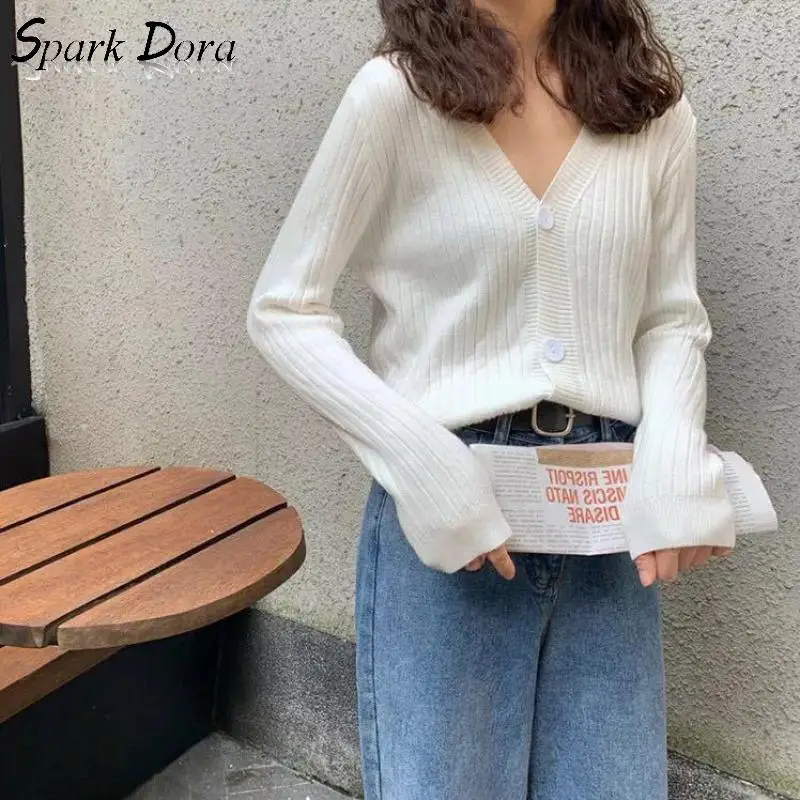 

Free Shipping Sweater Women New Fashion Sweet Soft Loose Single Breasted Long Sleeve Pure Color Comfort V-neck Female Cardigan