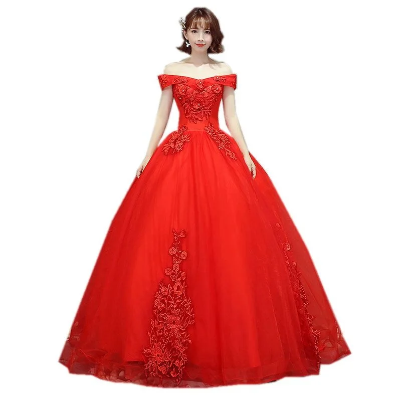 

2019 New Arrival Red Quinceanera Dresses Off The Shoulder Appliques Beading Prom Dress Puffy Masquerade Ball Gowns