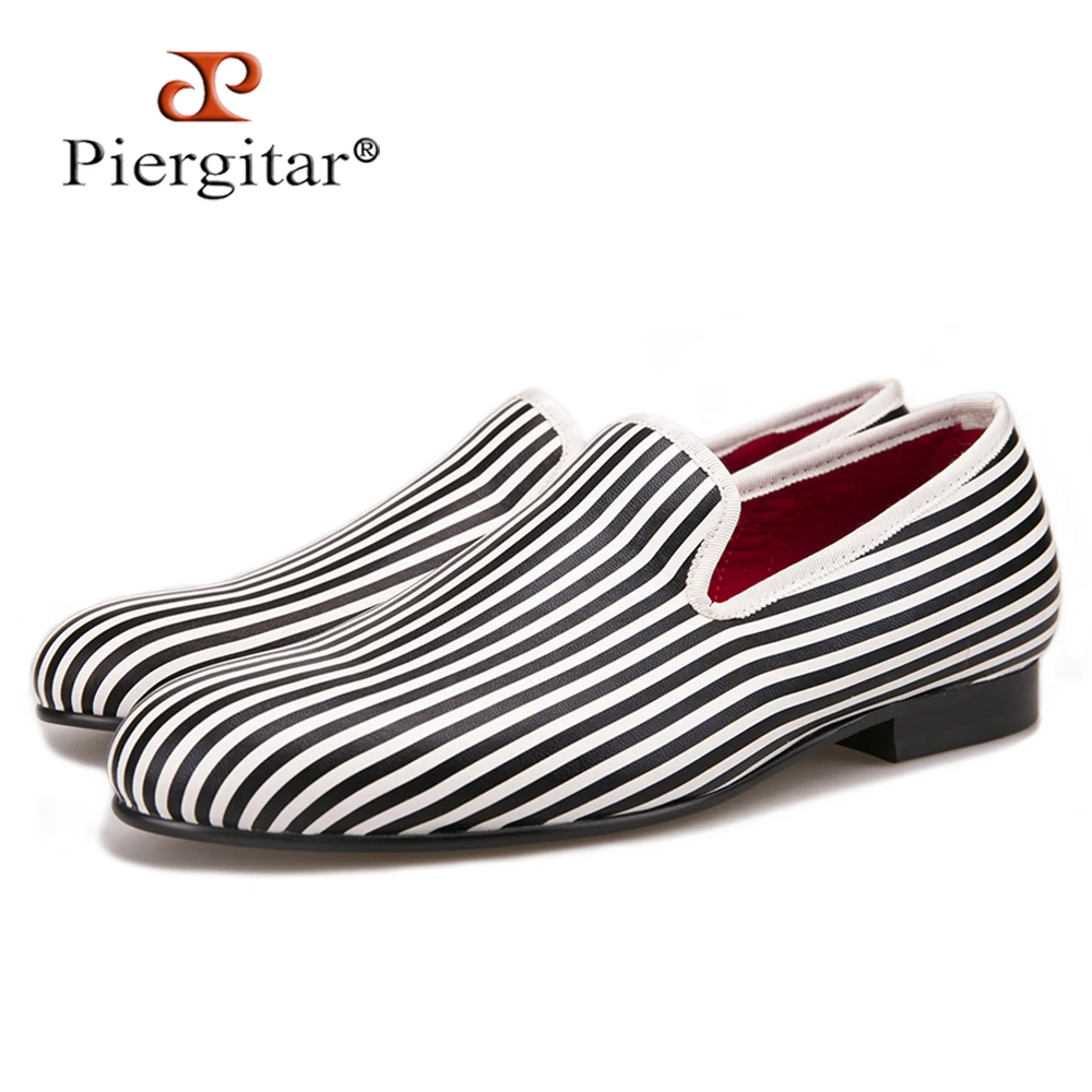 

Piergitar new style Black and white Striped printing men loafers wedding and party men's smoking slippers plus size men flats