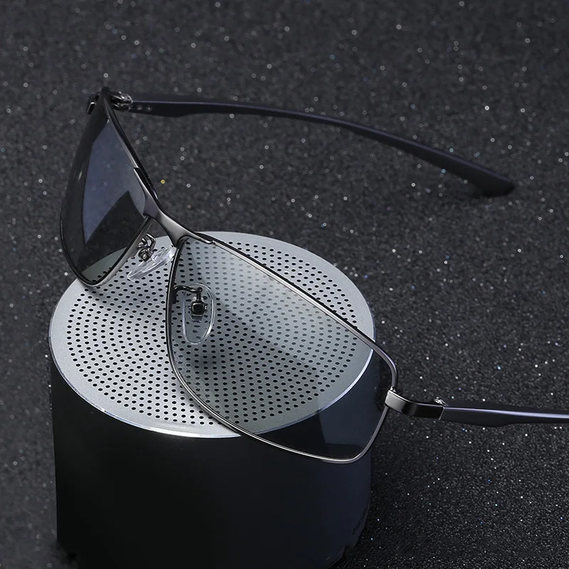 Photochromic Sunglasses Men Polarized Chameleon Glasses Male Change Color Sun Glasses Day Night Vision Driving Goggles Eyewear