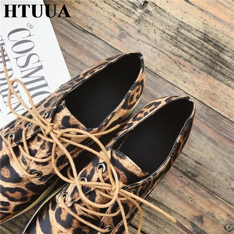 HTUUA/Новинка; модная обувь на толстой мягкой платформе с леопардовым принтом; женская повседневная обувь в британском стиле; женская обувь на плоской подошве на толстом каблуке; SX2108