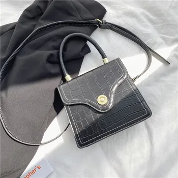 

2019 new personality embossed women's handbag single shoulder diagonal cross portable multi-purpose small square bag